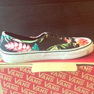 Hawaiian Floral Print Vans